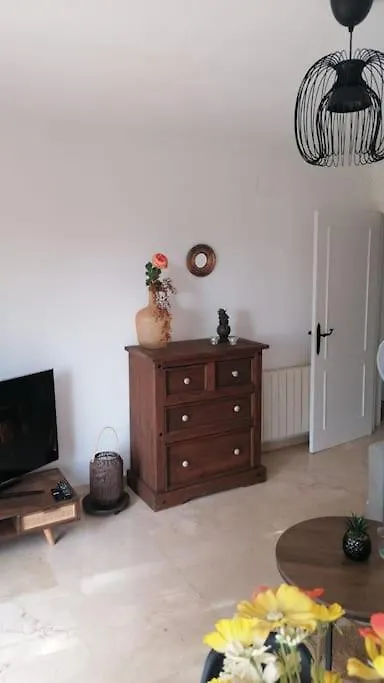 Views, Family & Private Parking In Alto Albayzin Apartment Granada