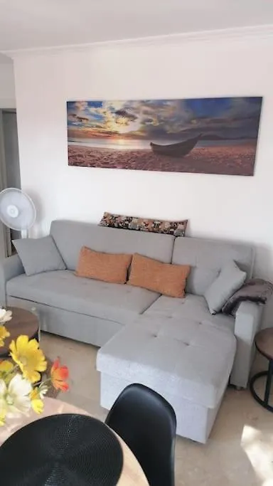 Views, Family & Private Parking In Alto Albayzin Apartment Granada